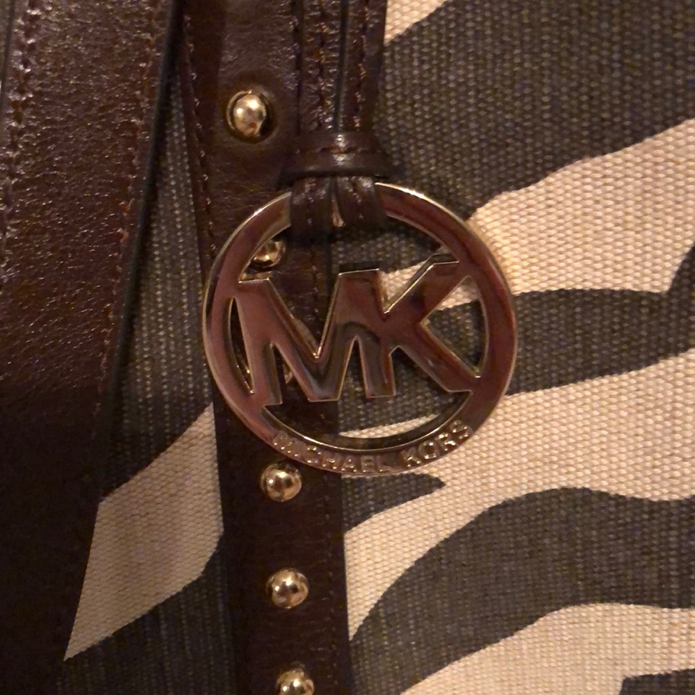 Michael Kors Pocketbook - Picture 3 of 13
